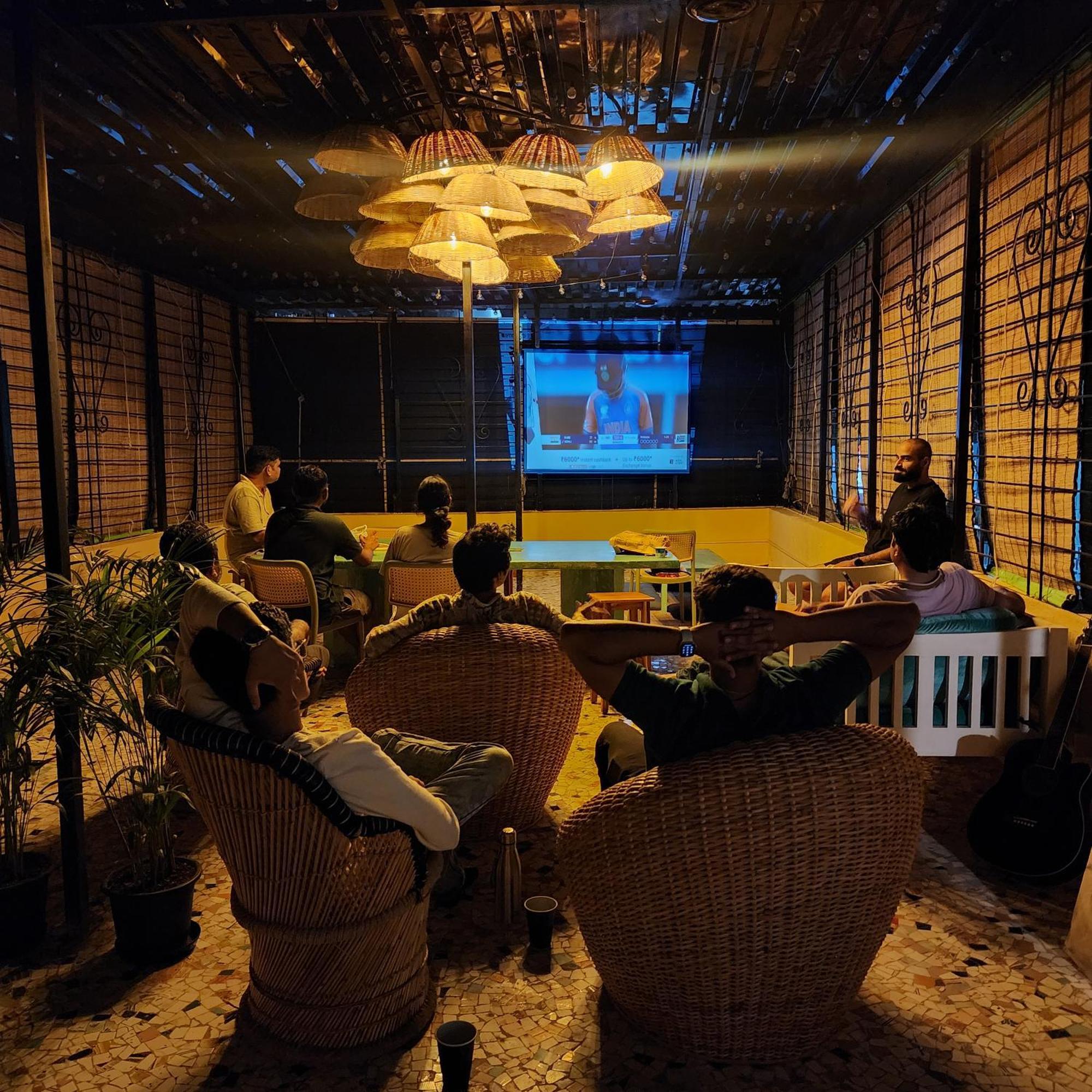 Hammock Hostels - Bandra Bombaim Exterior foto