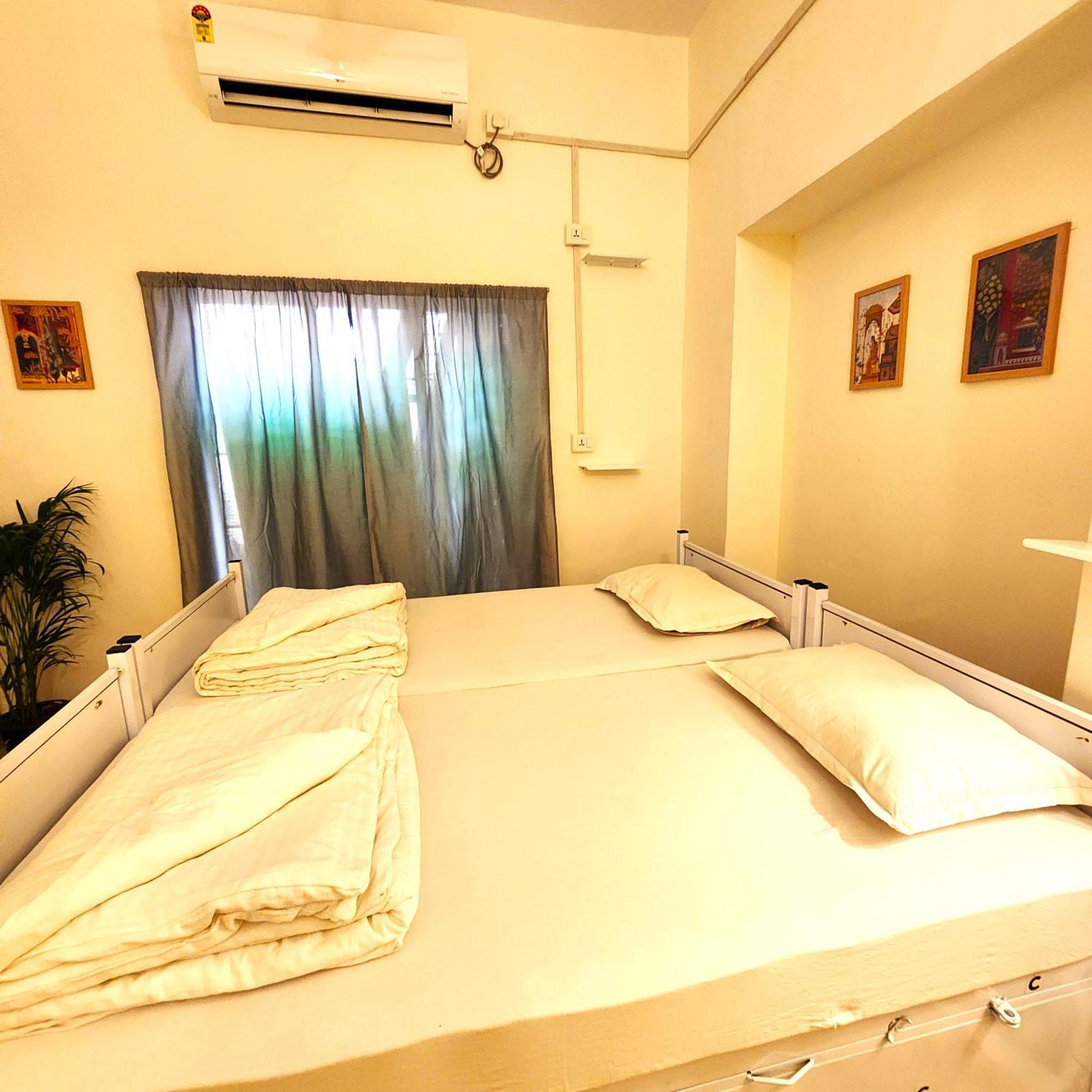 Hammock Hostels - Bandra Bombaim Exterior foto